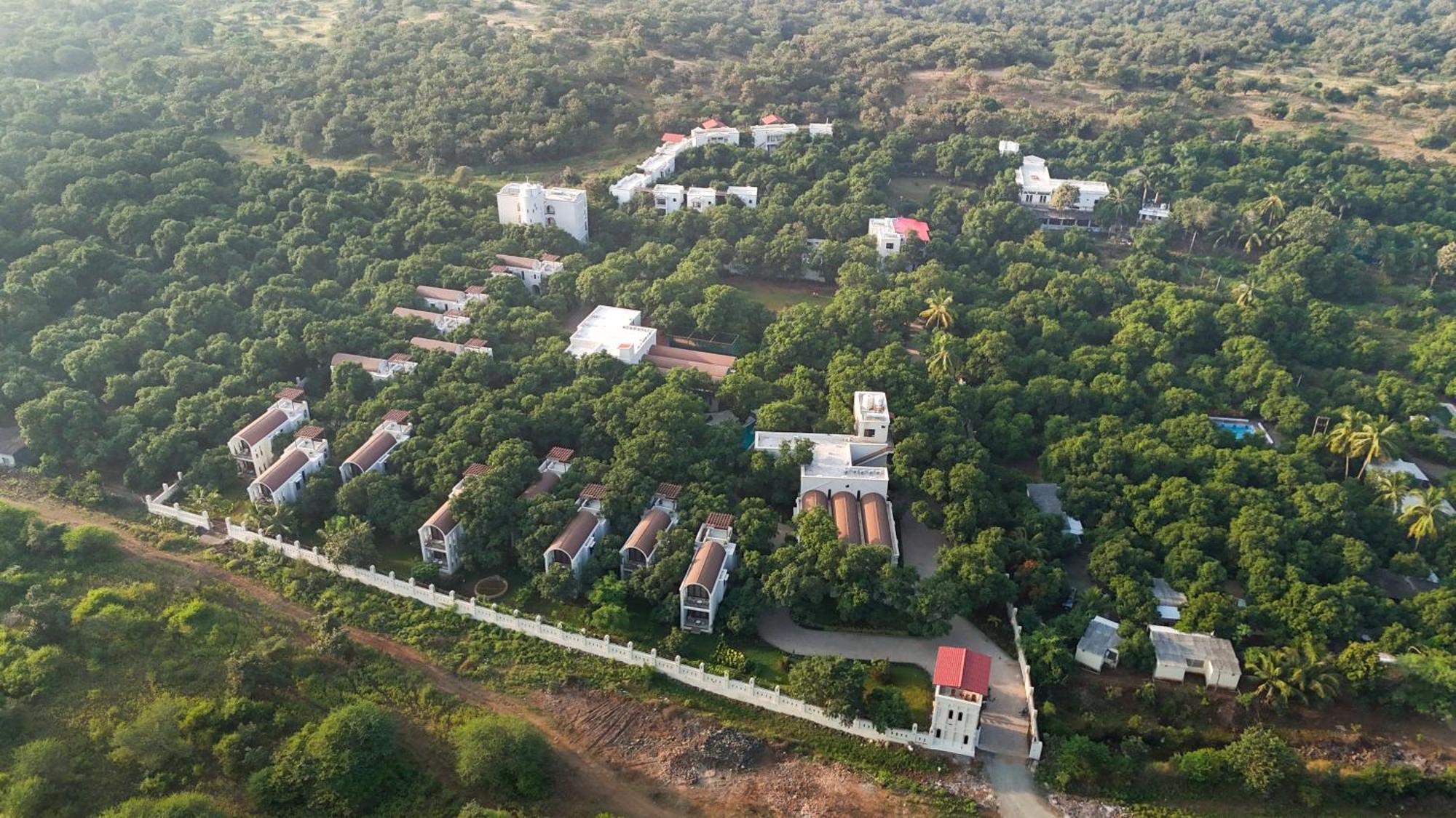 Le Casa Lion Resort A Premium Resort In Sasan Gir Dış mekan fotoğraf